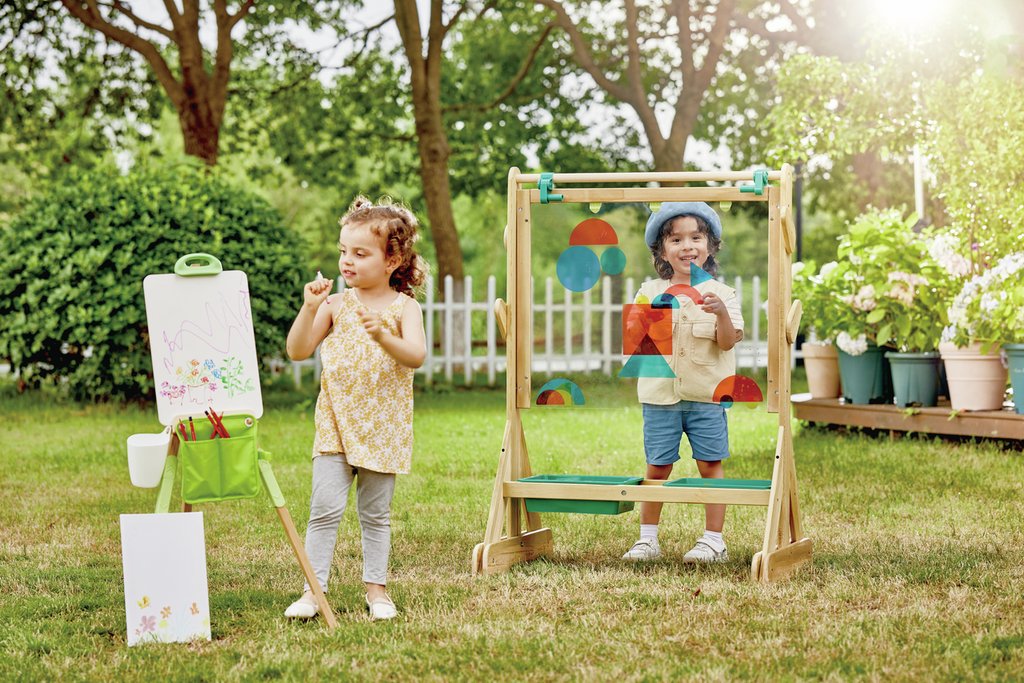 Hape Outdoor Art Easel (Direct Shipping) - Little Whispers