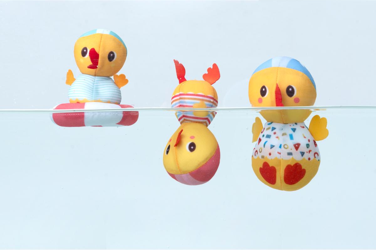 Lilliputiens 3 Bath Ducks Learning to Swim 83544 - Little Whispers