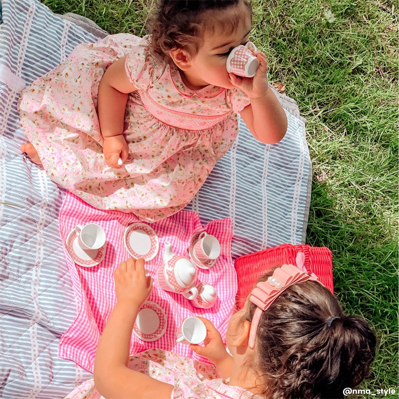 Bigjigs Wicker Basket Pink Picnic Tea Set - Little Whispers